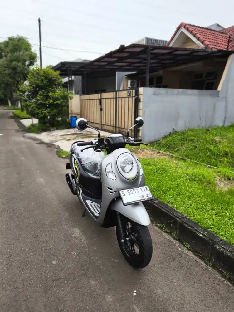 Bissmillah dijual motor Honda Scoopy SE 2024