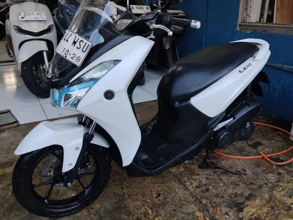 DIJUAL YAMAHA LEXI 2018 SIAP PAKAI