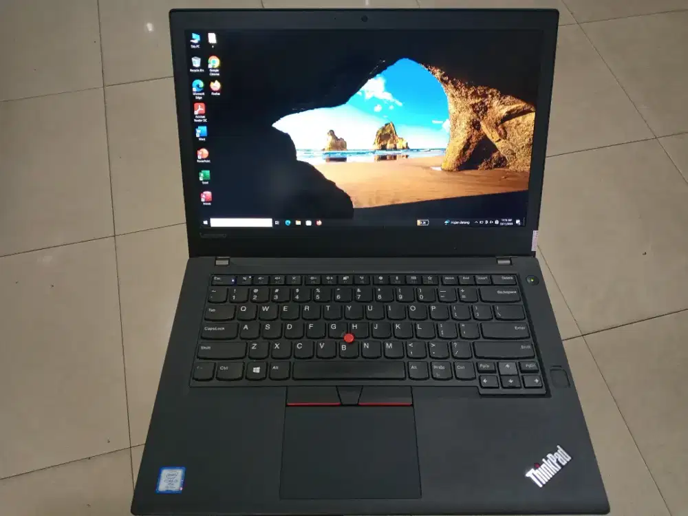 Laptop lenovo T470 i5 ram 8 ssd 256 ngebut