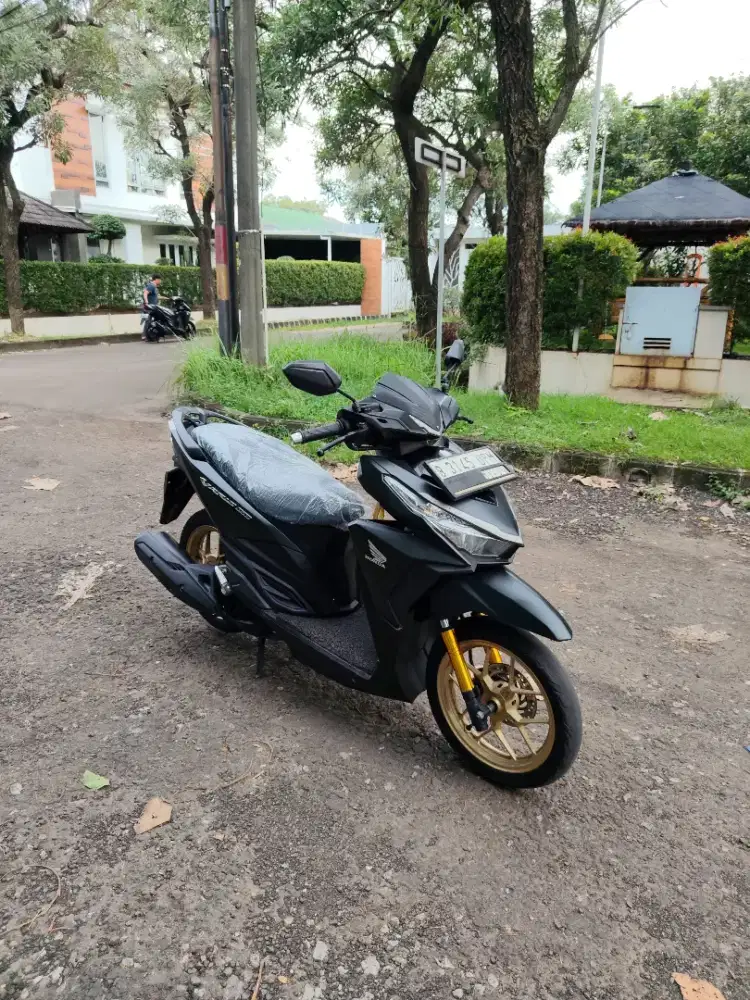 Bissmillah dijual motor Honda Vario LED old 150cc 2018