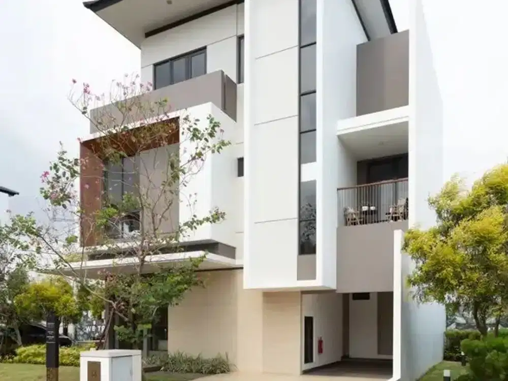 Rumah 3lt 10x14 140m type 4KT Cluster Maninjau Asya JGC Jakarta Garden City