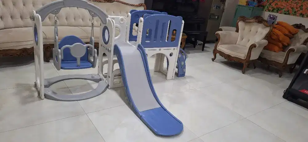 Mainan anak prosotan dan ayunan basket