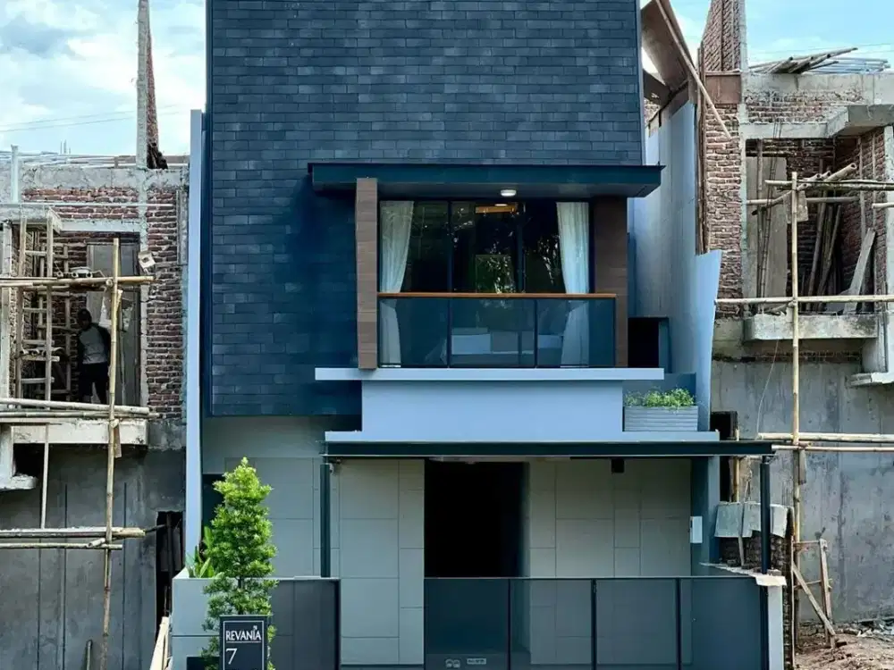 Rumah Mewah Asri Riverside 2 Lantai Rooftop  Cibubur Brand New House Lokasi Strategis Dekat Pintu Tol