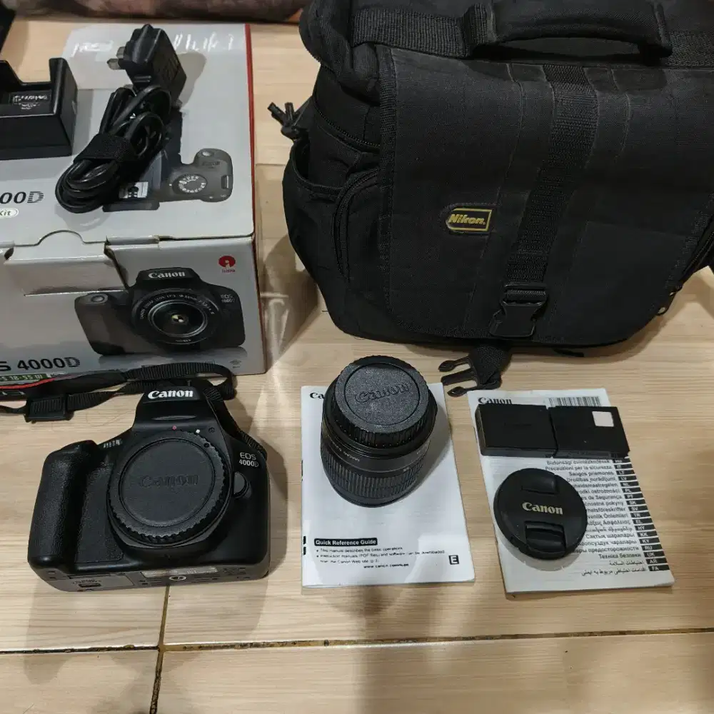 Canon EOS 4000D