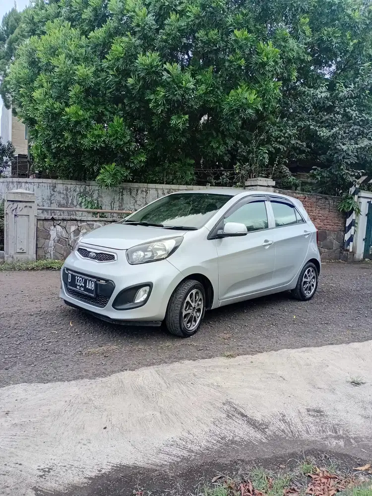 Kia Picanto SE Mt  2013  Kredit dp 10Jt