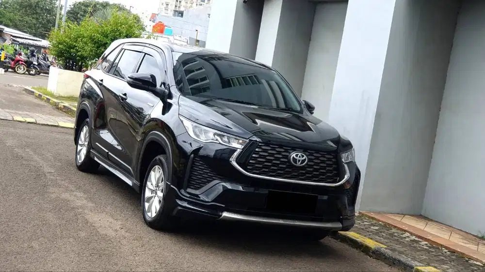 [LOW KM] Toyota Kijang Innova Zenix V Hybrid 2.0 Modelista 2024/2025