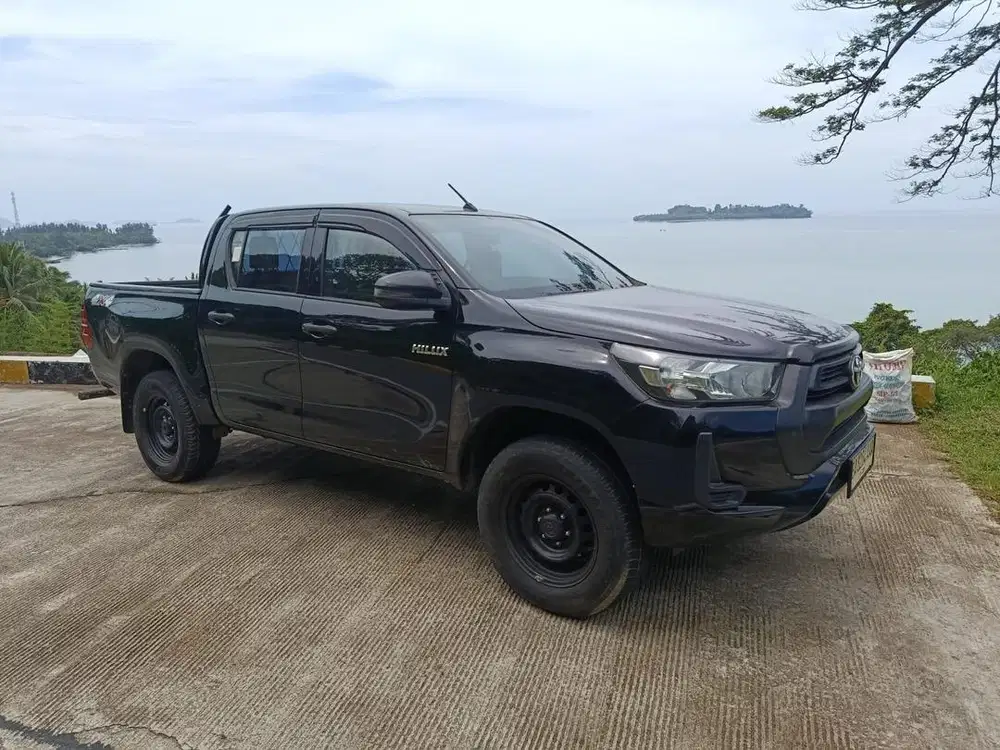 Hilux E double cabin pribadi nego