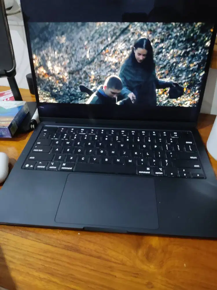 Macbook m4 air 256 gb midnight