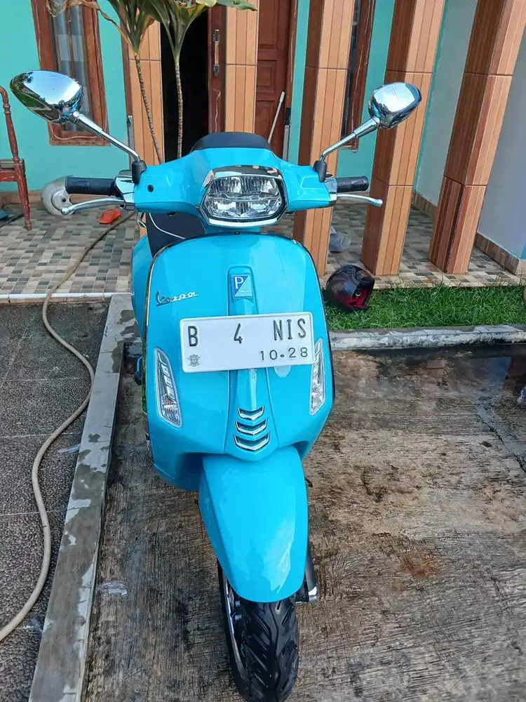 vespa matic 150cc tahun 2023