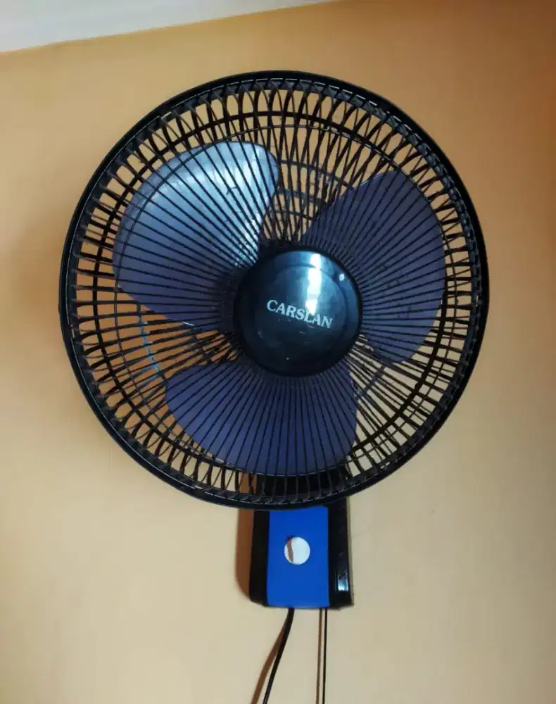Kipas angin dinding merk Carslan