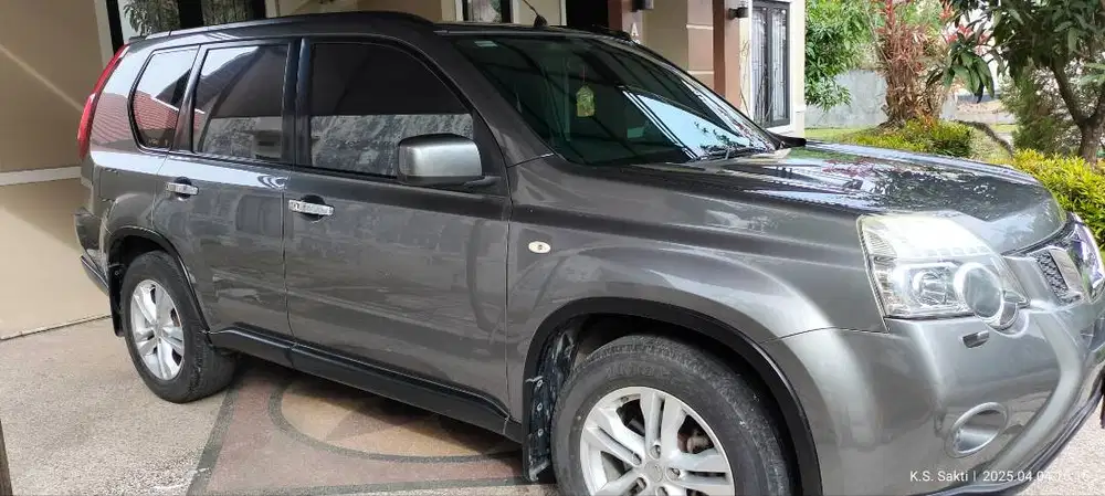 Nissan Xtral 2.0 CVT A/T 2012