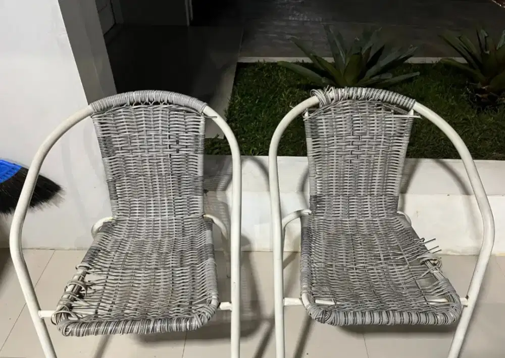 Kursi Teras 2 pcs ada minus rajutnya lepas