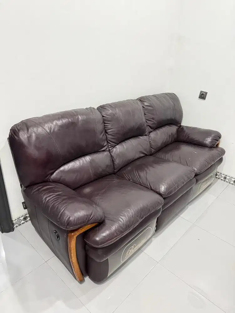 Sofa kulit bernini not cellini informa cheers 3seat & 2 seat plus meja
