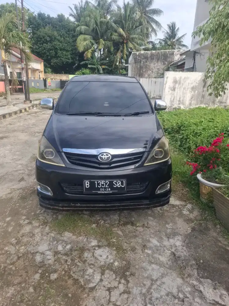 Jual innova G A/T diesel 2011
