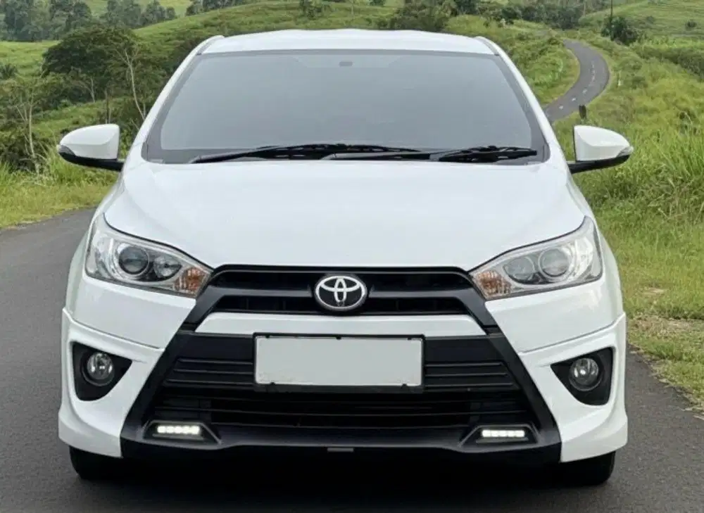 Toyota Yaris 1.5 TRD Sportivo AT Th : 2014