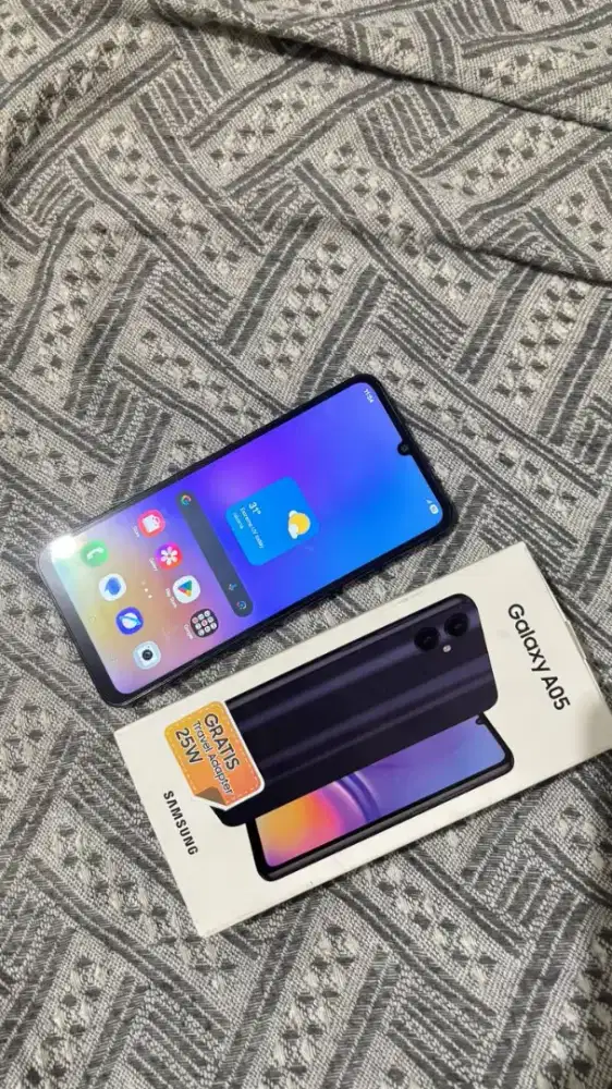 Samsung a05 4/64