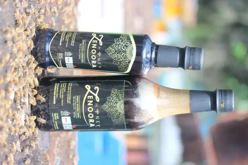 Madu murni hutan Jambi proses sterilisasi. Kemasan exclusive harga 110