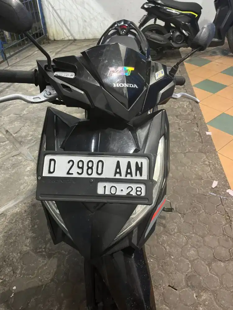 Jual cepet aja atau kembalian lexi vario led old 2016 125