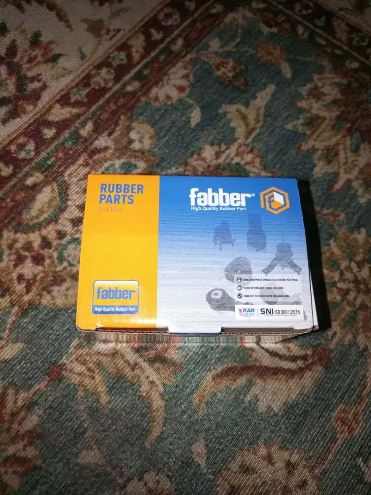 Engine mounting livina merk fabber