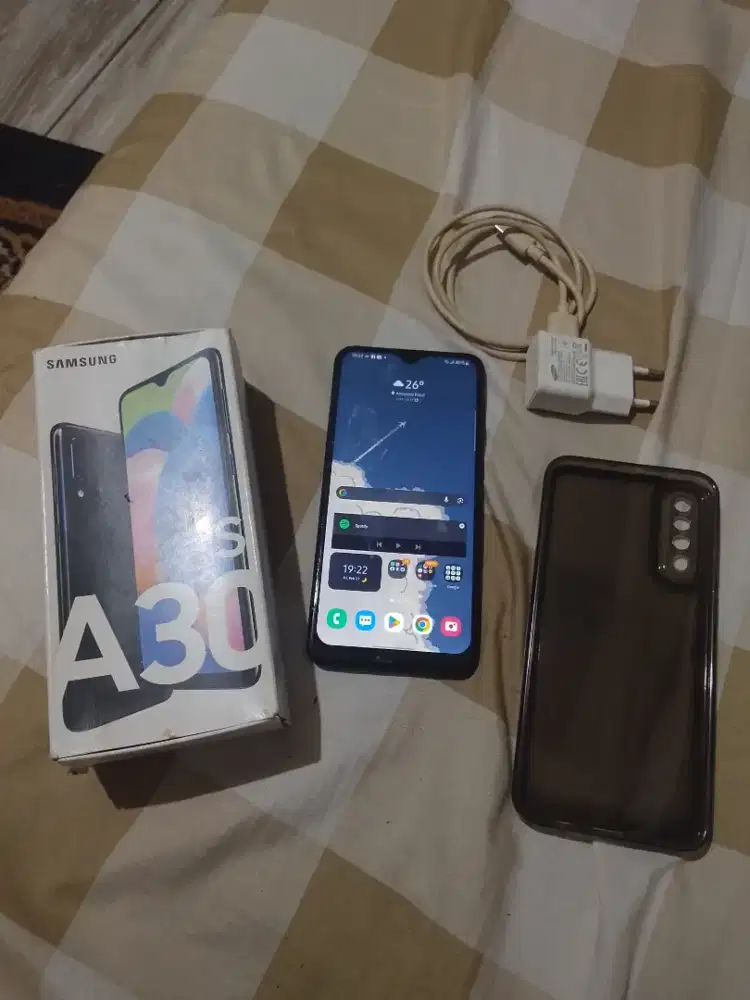 samsung a30s 4/64 fullset