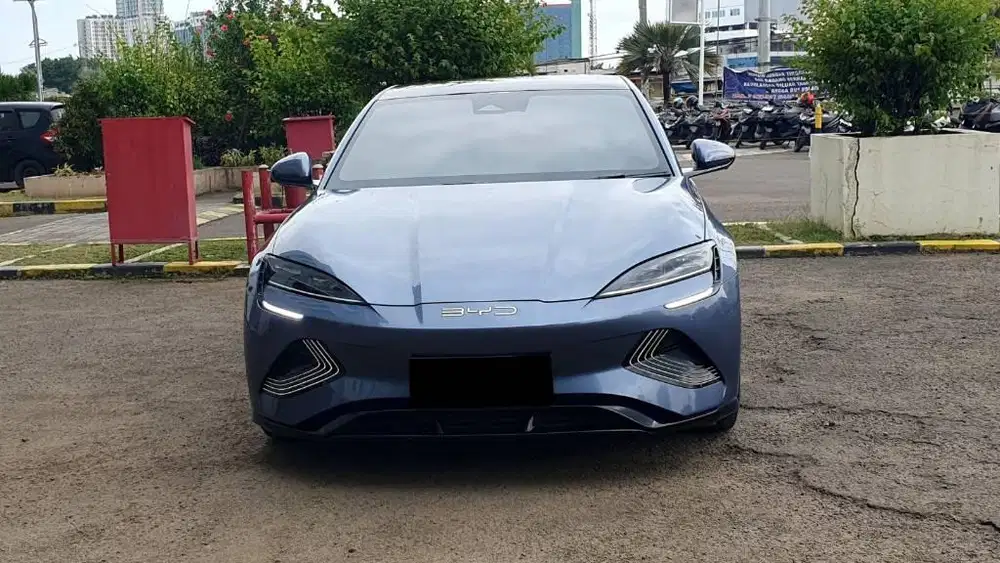 BYD Seal Premium AT 2024 Grey Km.10 Tangan satu