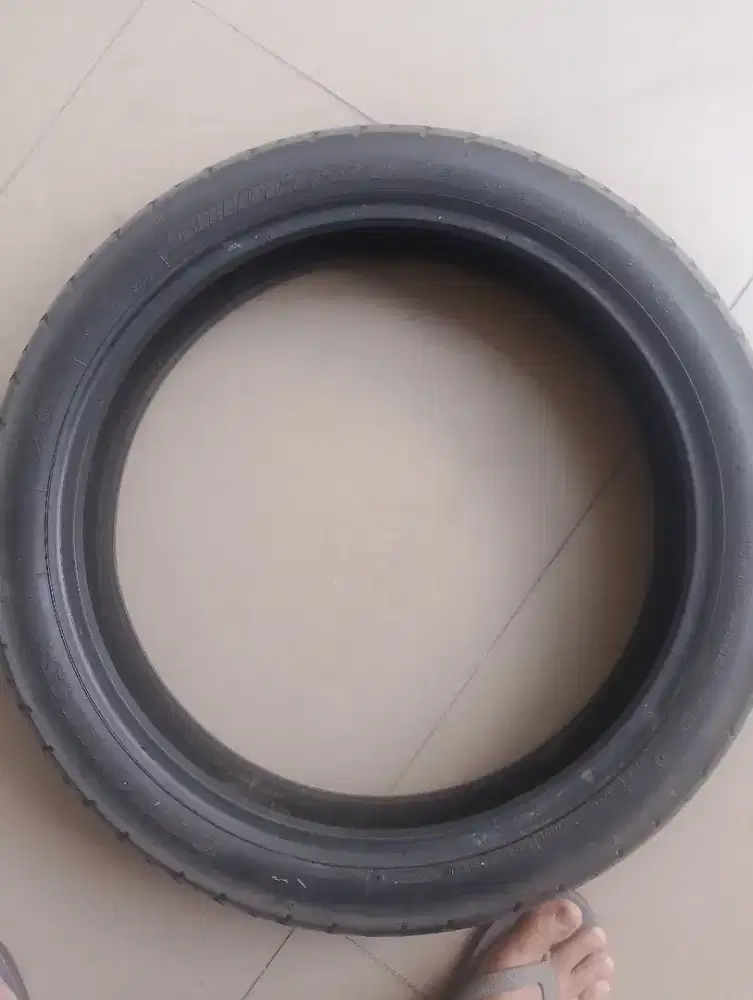 Ban tubles Bridgestone battlak Ring 18,120/80