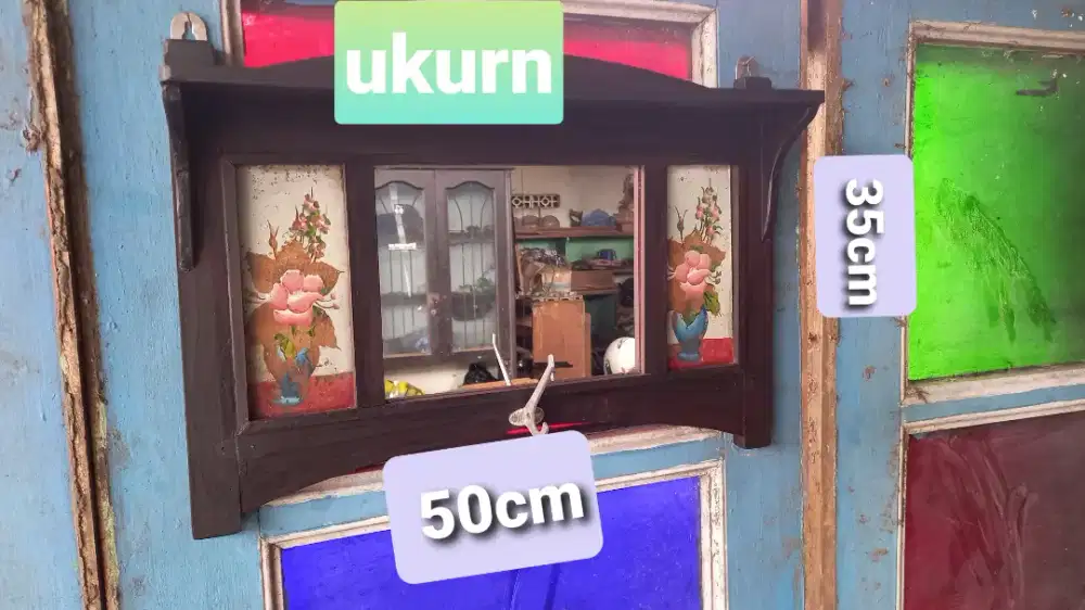 Sepasang Kapstok Kecil Kayu Kuno