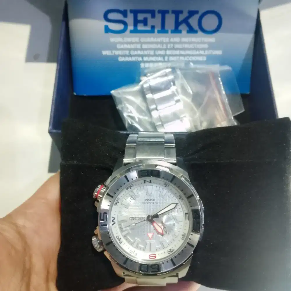 Dijual Cepat Jam Tangan Seiko SSA047