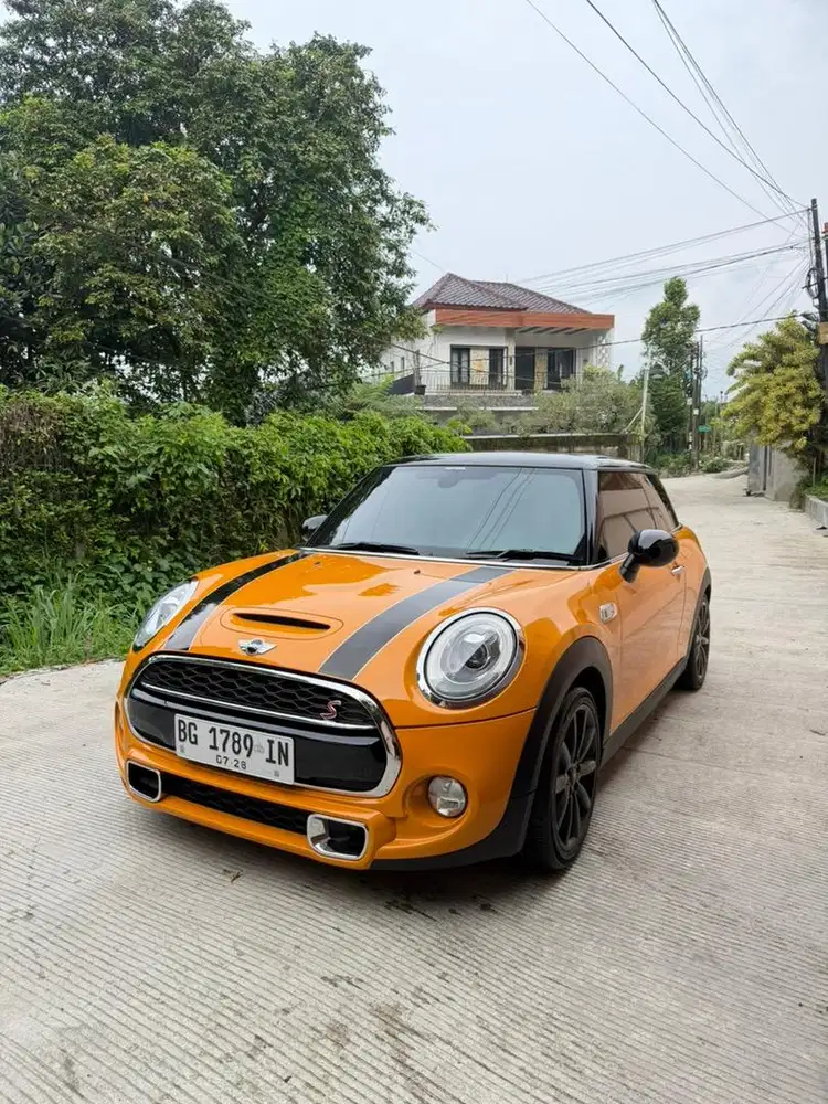 Mini cooper s 2.0 2014 low km