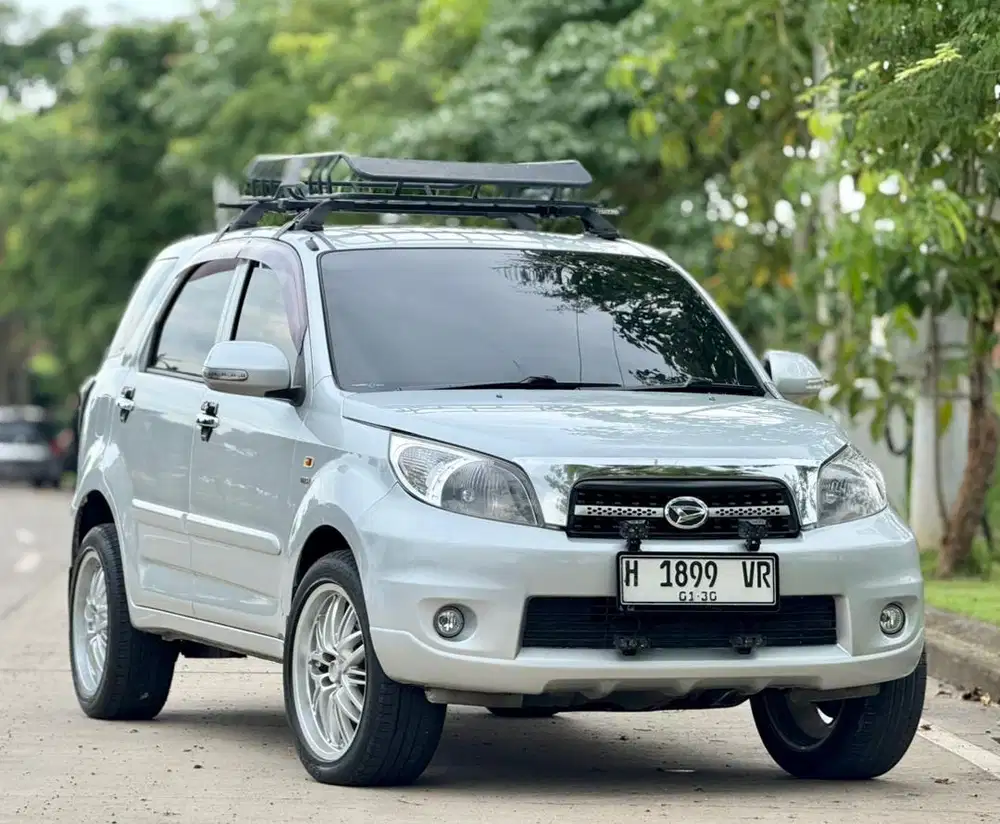 DP 4 jt! Daihatsu Terios TS Extra Matic 2014 Antik Spt Baru!!