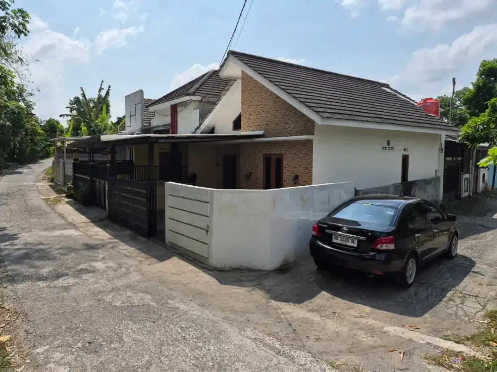 Rumah sewa bangunjiwo dekat UMY 2KT full furniture 20jt/th