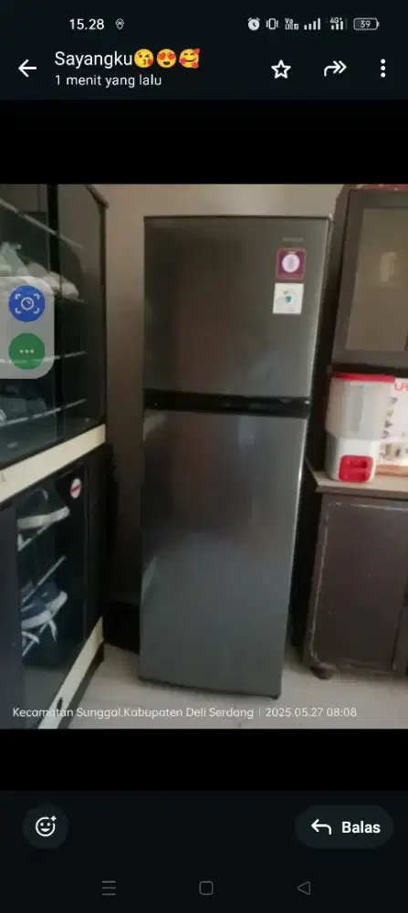 Kulkas merek Sharp 2 pintu