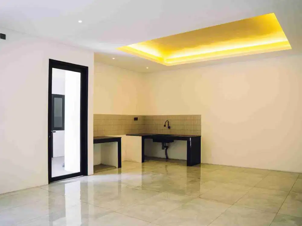 dijual rumah siap huni 2 lantai di Mekarwangi bandung