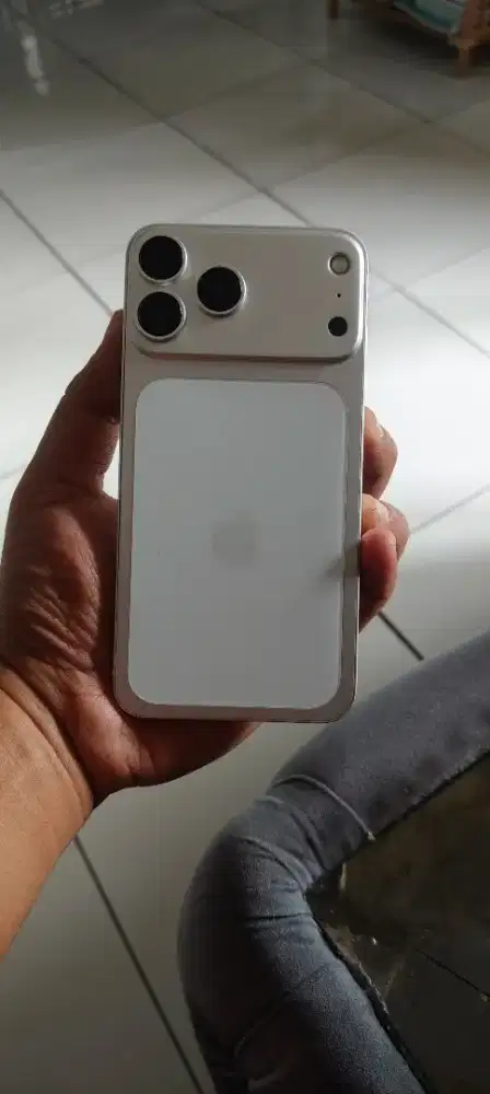 iphone XS max baru ganti housing 17 promax silver.