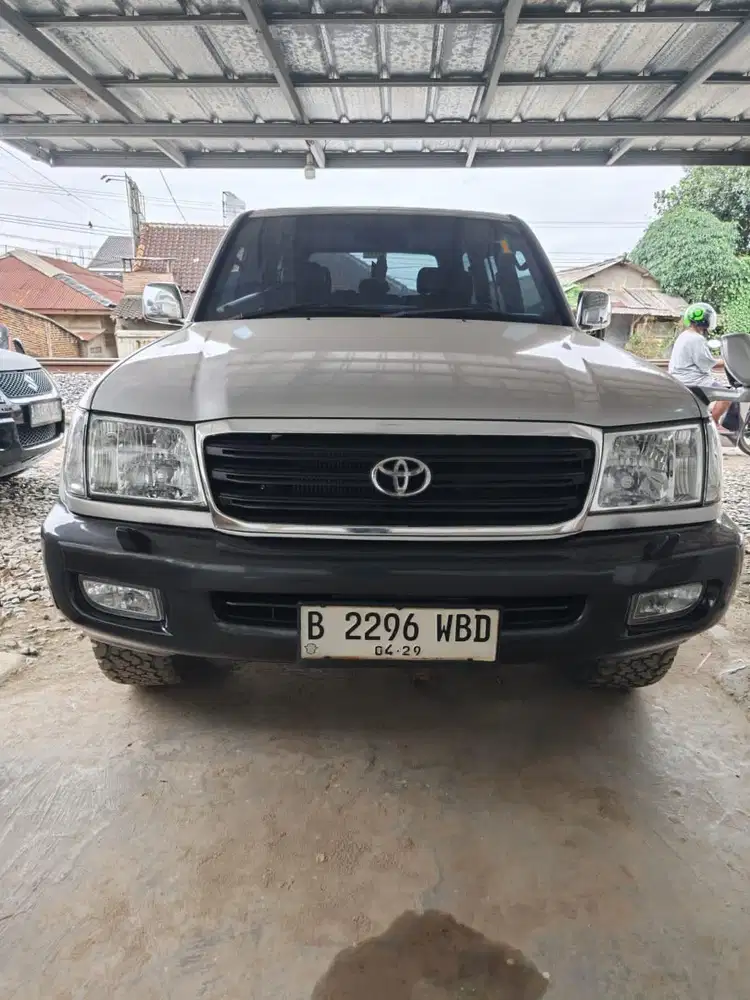 Lancruiser VX100 diesel AT