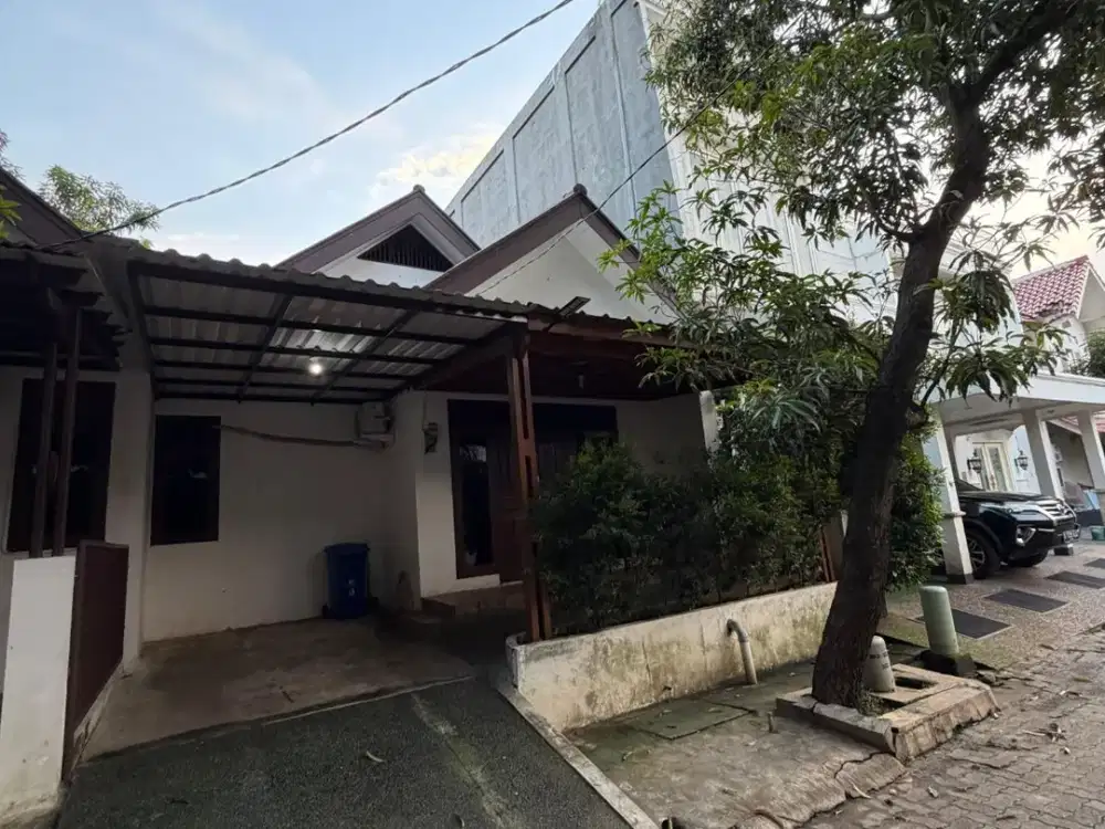 Dijual rumah di Komplek Persada Kemala, Jakasampurna. Kalimalang, Bekasi