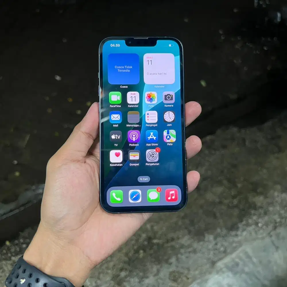 iPhone 13 Basic 128 GB Garansi Resmi iBox