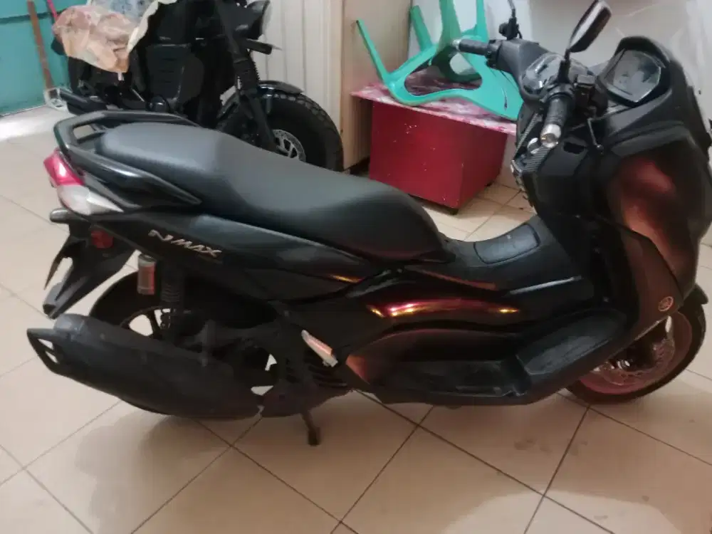 Yamaha Nmax 2022 ABS Hitam
