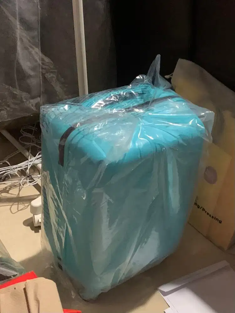 Cabin blue american touster