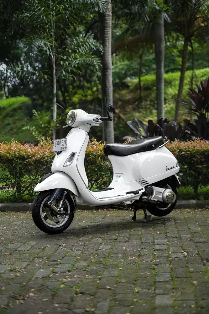 VESPA LX 150 INJECTION 2012