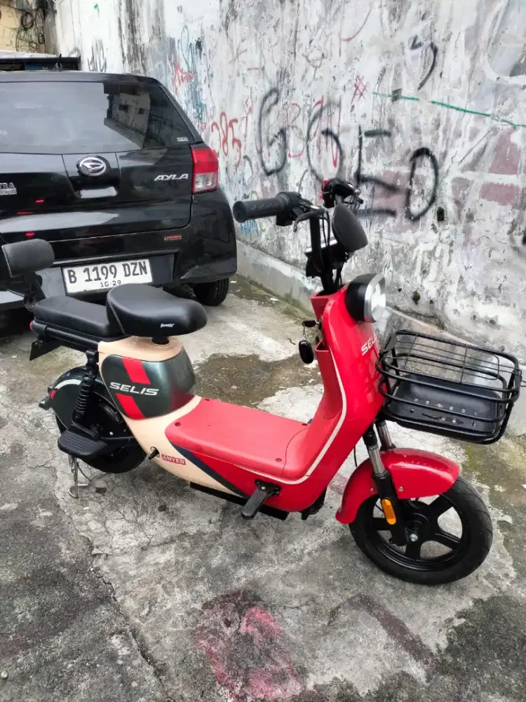 Sepeda listrik selis anyer