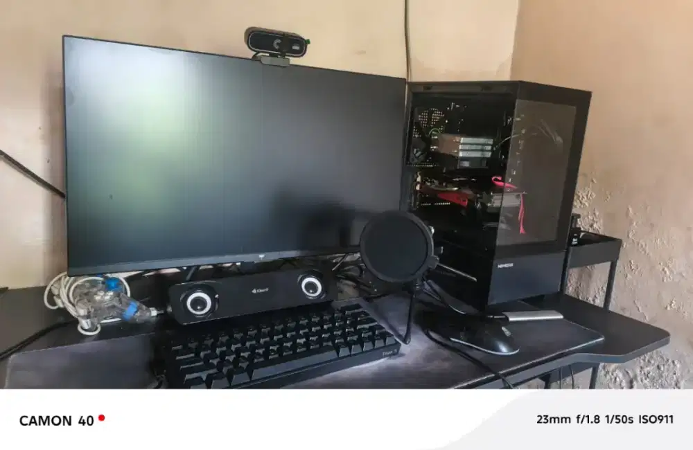 PC RTX 2060 & MONITOR 24 Inch 180Hz Garansi