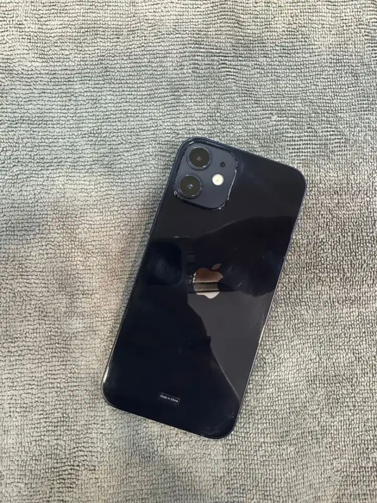 iPhone 12 Mini 64GB Black Garansi iBox bh 81%