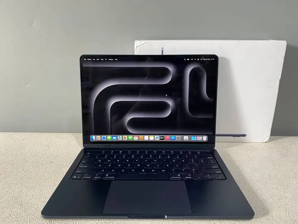 MacBook Air M4 Apple M4 RAM 16GB SSD 256GB CC 6 BH 100% BNOB 5 hari