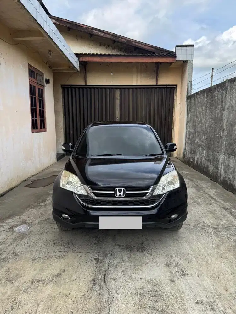 Honda CRV Hitam 2010