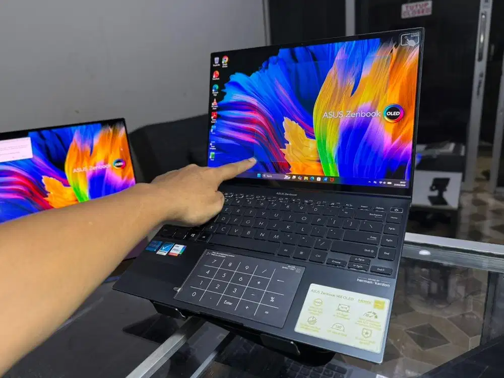 ZENBOOK OLED CORE I5gen11 OLED LAYAR SENTUH 2k