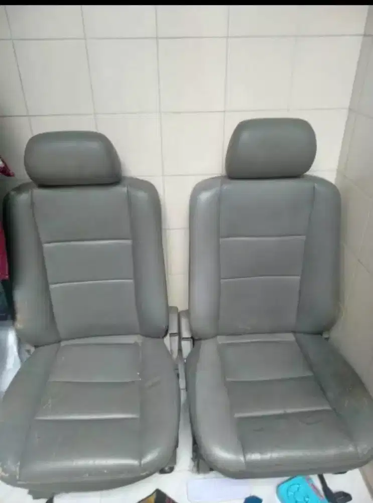 Kursi mercedes benz w202