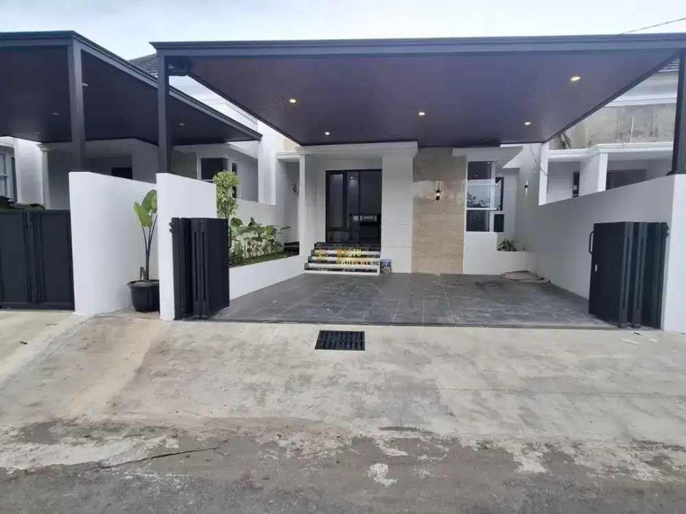 RUMAH MODERN 3 KT SIAP HUNI DI NGEMPLAK DEKAT JALAN BESI JANGKANG