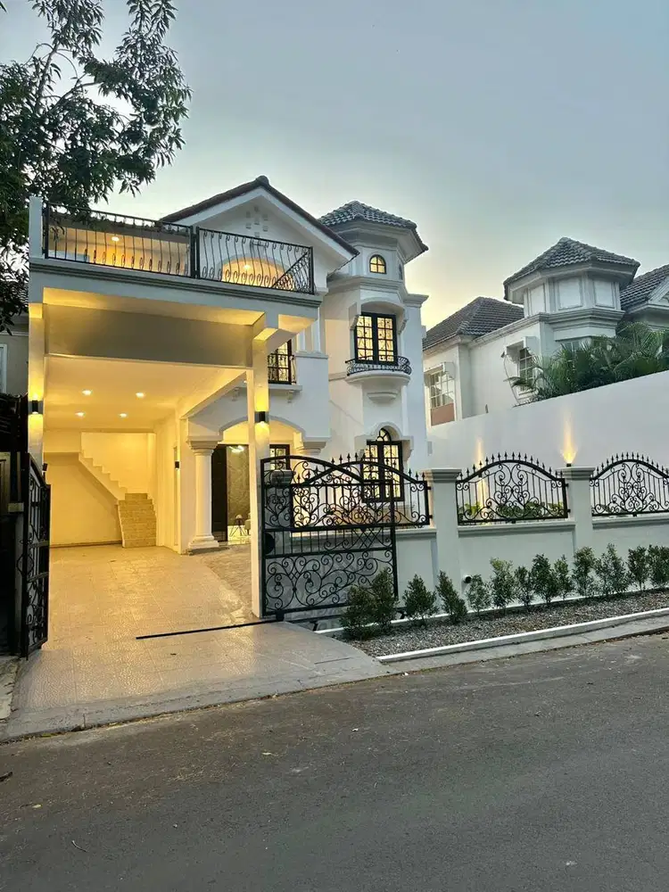 JUAL RUMAH MEWAH SIAP HUNI KAWASAN DELTAMAS BEKASI