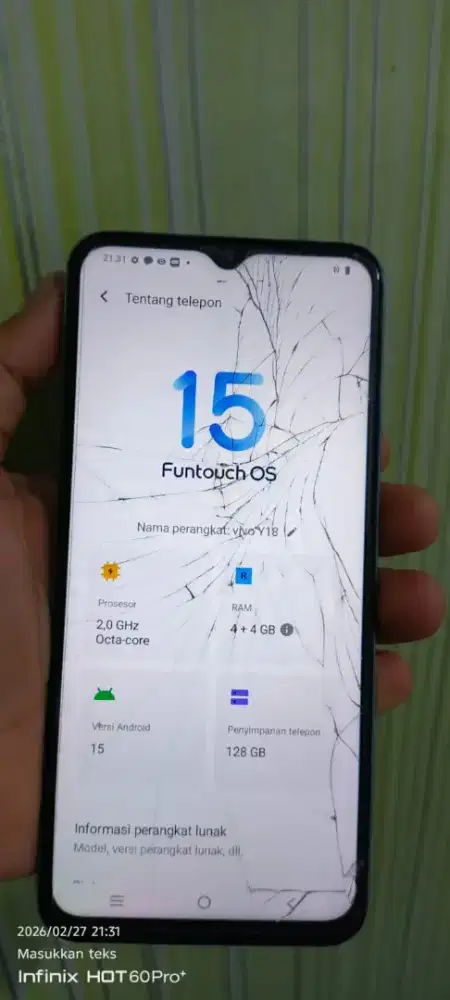 Vivo. Y18 resmi. 4+4/128. Mnus lcd retak normal ORI lcd